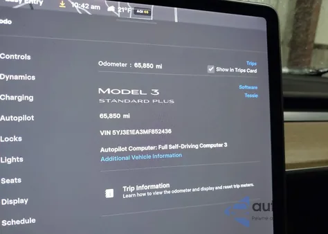 2021 Tesla Model 3 Standard Range Plus Rear-Wheel Drive from USA, damaged, VIN 5YJ3E1EA3MF852436